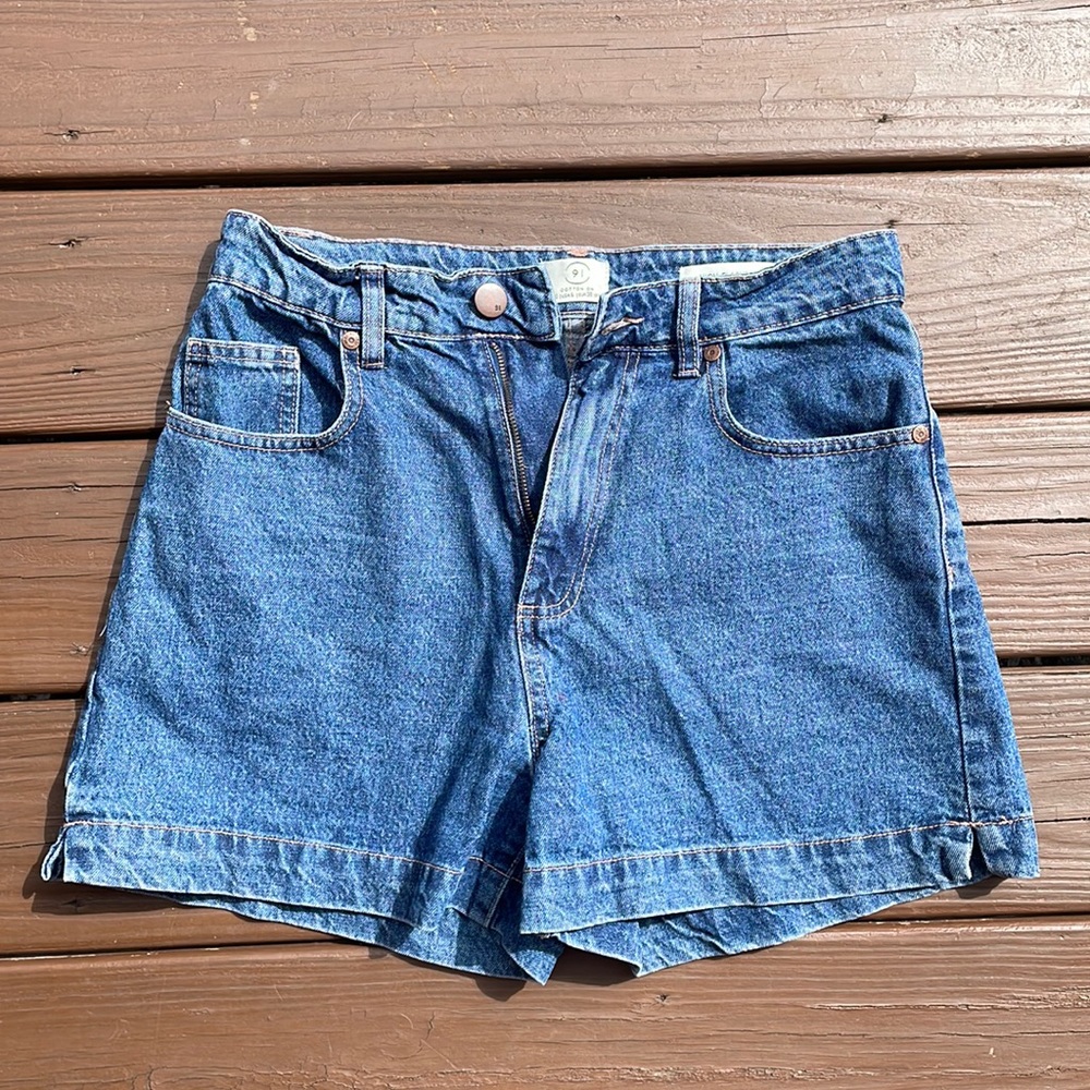 Cotton On High Flashback jean shorts, size 6